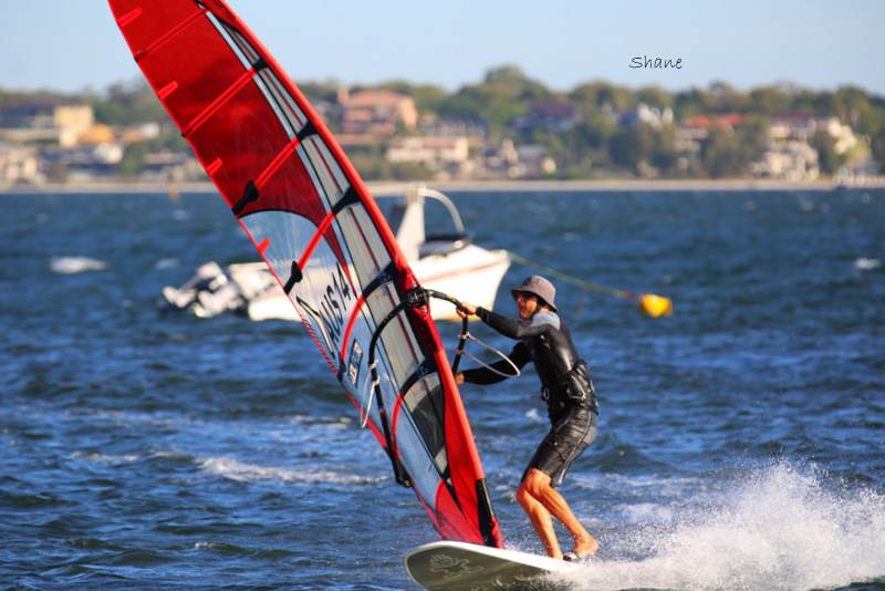 Wed slalom racing