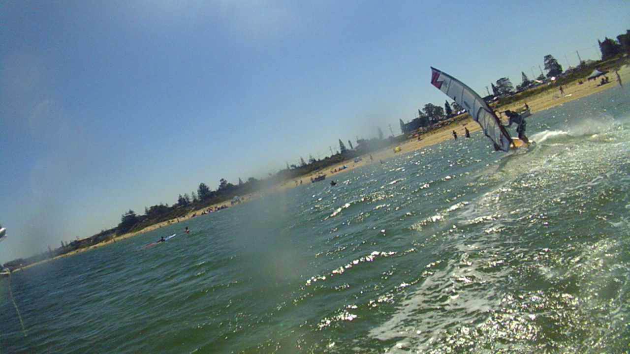 Photos of random people windsurfing 9/Feb or 21/Jan