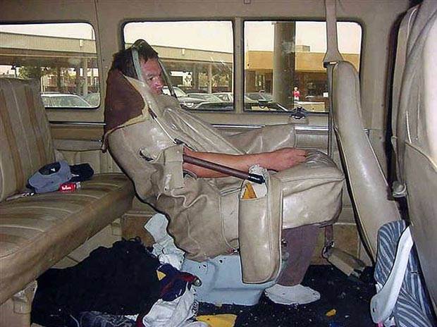 man-in-a-seat 1654737i