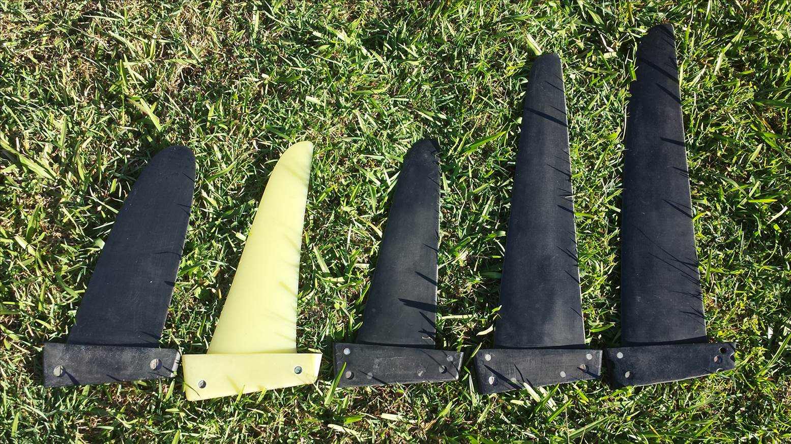 Fins- 24.5, 26, 27, 39, 43