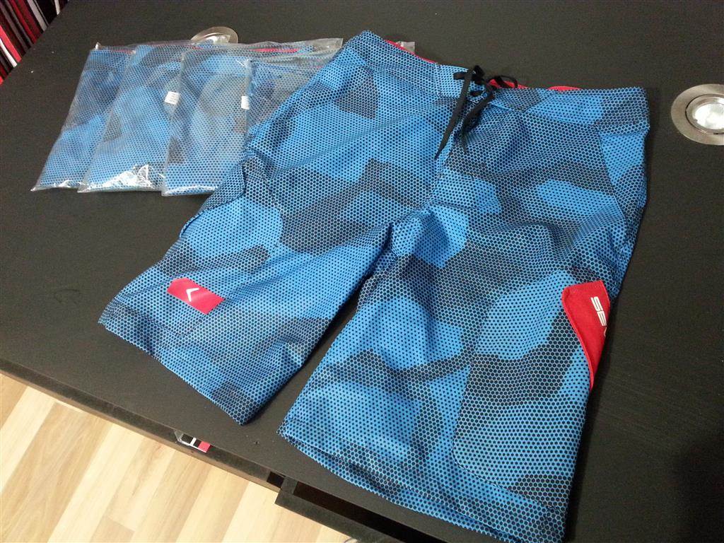 Blueshorts (Medium)