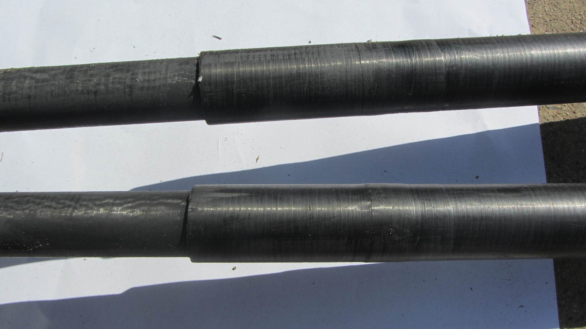 Cracked mast