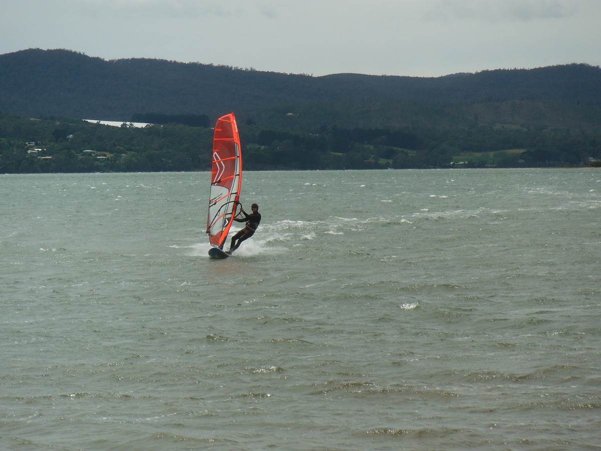 Windy SE