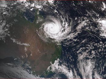 Cyclone Narelle: Cat 4 threat to Cape York - Weather News