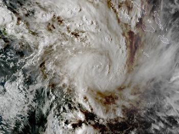 Maila: Landfall Monday, Final Warning - Weather News