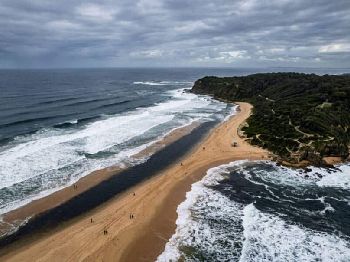 NSW Coast: Cold Front Closes Bars Friday - Weather News