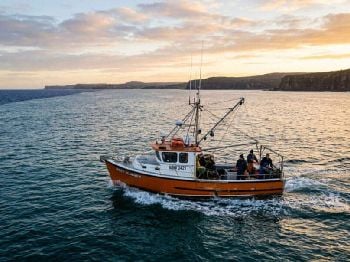 July Offshore: Warm Seas, Weekend Window - Weather News