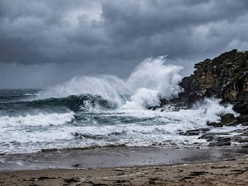 MJO Fires East Coast Swell: Plan Your Week - Weather News