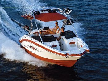 Chaparral Ready to fly in Australia - Power Boats News