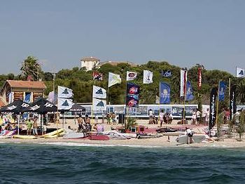 Women's Slalom Final Hyeres - Day 3 - Windsurfing News