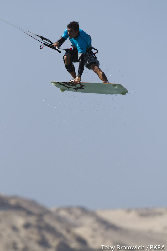 Pro Kiteboard Tour PKRA - Freestyle trials wrap up the first day in Morocco / 1