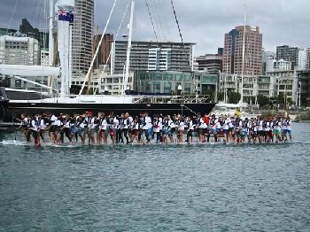 Fifty-two stand up paddlers, one board, New World Record - Stand Up Paddle News