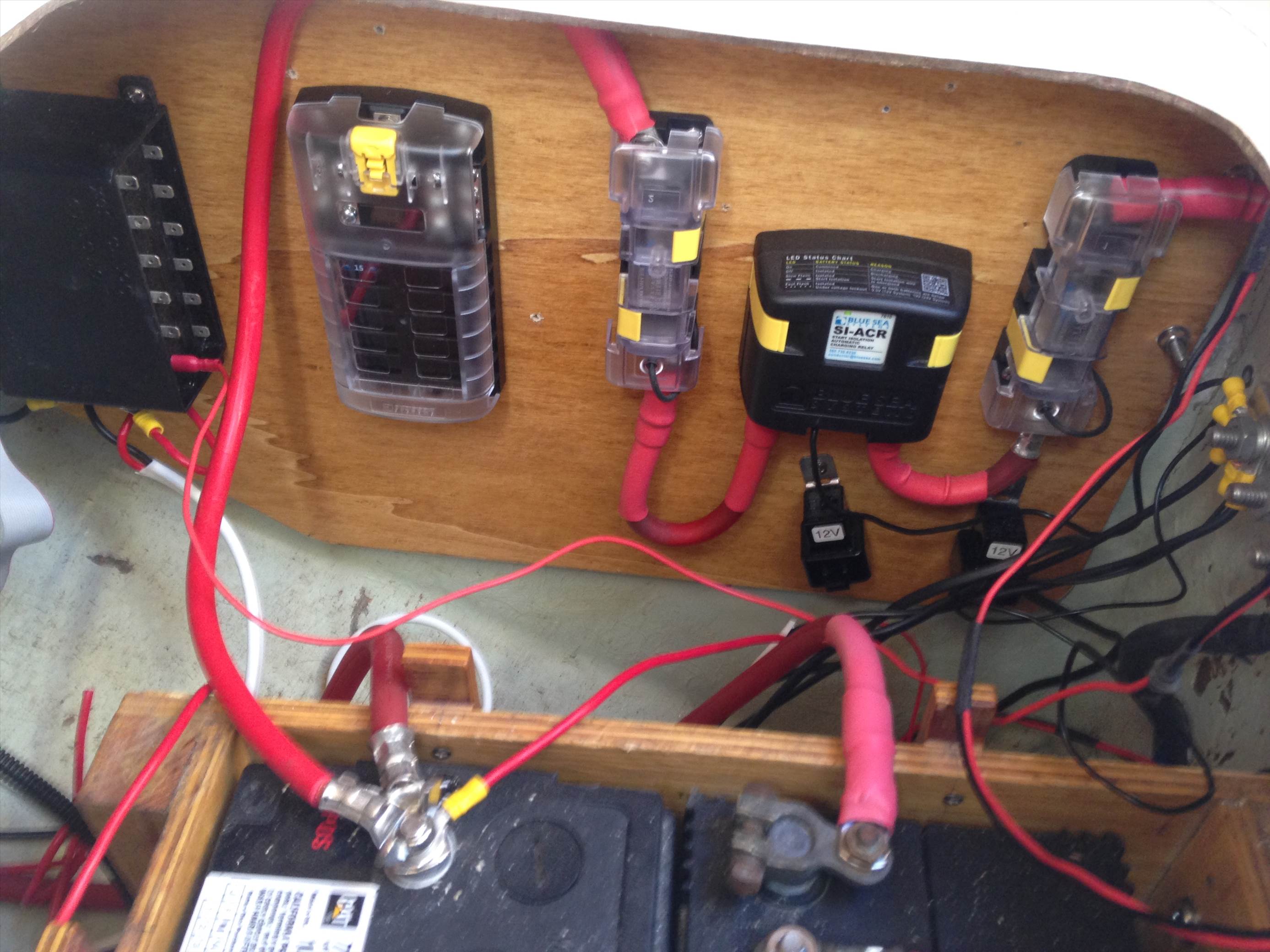 Paralleling Switch for House & Engine Battery | Sailing Forums, page 1